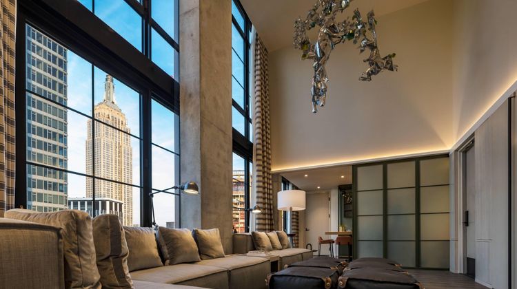 Moxy NYC Chelsea Suite