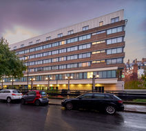 Holiday Inn London Bloomsbury Exterior