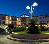 Hotel Bon Retorn Exterior