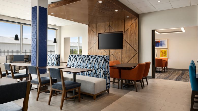 <b>Holiday Inn Express Strathroy Restaurant</b>. Images powered by <a href="https://www.leonardoworldwide.com/" title="Leonardo Worldwide" target="_blank">Leonardo</a>.