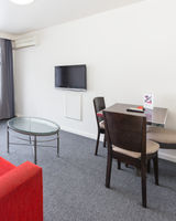 City Edge East Melbourne Serviced Apt