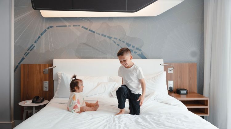 Le Meridien Etoile Suite