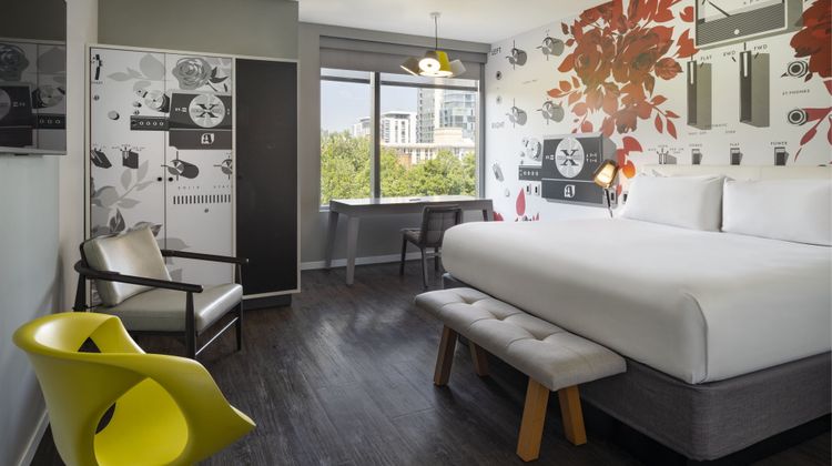Hotel Vance, Portland, a Tribute Portfolio Hotel Room