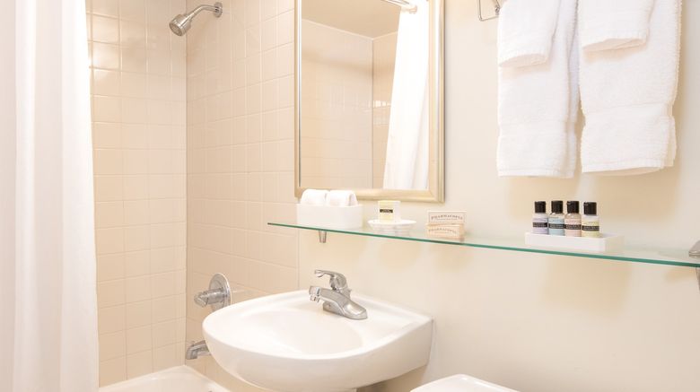 <b>Park Lane Suites & Inn Room</b>. Images powered by <a href="https://www.leonardoworldwide.com/" title="Leonardo Worldwide" target="_blank">Leonardo</a>.