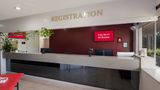 HomeTowne Studios Vero Beach - I-95 Lobby