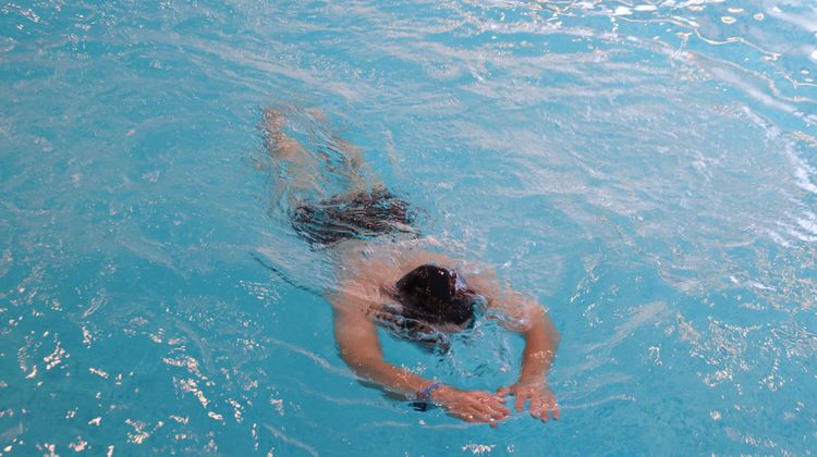 Holiday Inn Fuyang Pool