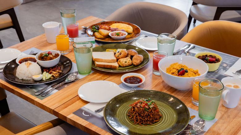 <b>Holiday Inn Sepang - Airport Restaurant</b>. Images powered by <a href="https://www.leonardoworldwide.com/" title="Leonardo Worldwide" target="_blank">Leonardo</a>.