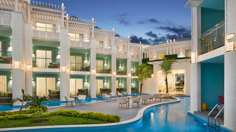 Azul Beach Resort Negril Exterior