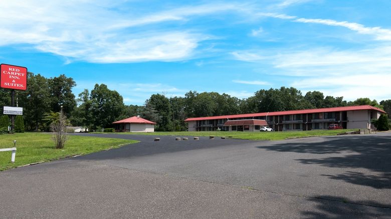 <b>Red Carpet Inn & Suites Hammonton West Exterior</b>. Images powered by <a href="https://www.leonardoworldwide.com/" title="Leonardo Worldwide" target="_blank">Leonardo</a>.