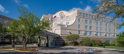 Sheraton Boston Needham Hotel Exterior