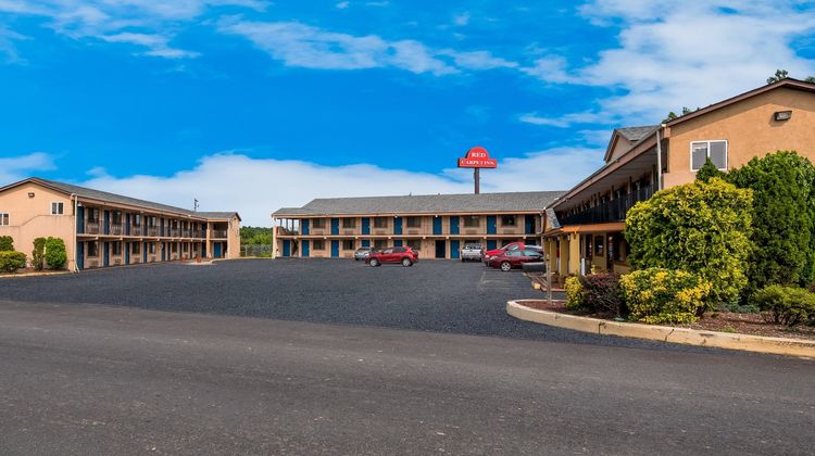 Red Carpet Inn Elkton Newark Exterior