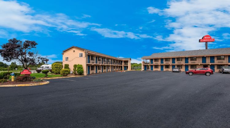 Red Carpet Inn Elkton Newark Exterior