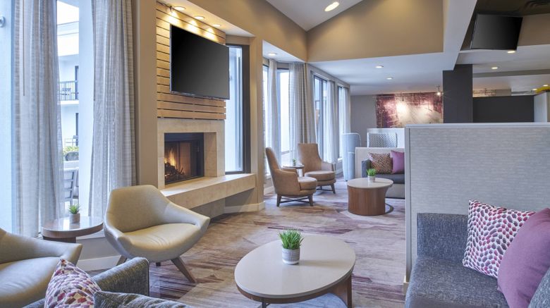 <b>Courtyard by Marriott Detroit Troy Lobby</b>. Images powered by <a href="https://www.leonardoworldwide.com/" title="Leonardo Worldwide" target="_blank">Leonardo</a>.