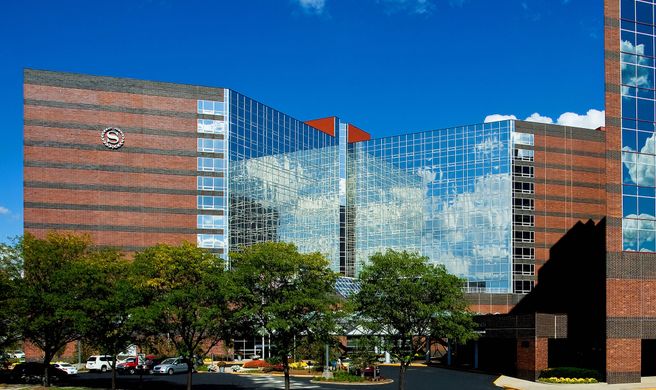 Sheraton Indianapolis Keystone Crossing Exterior