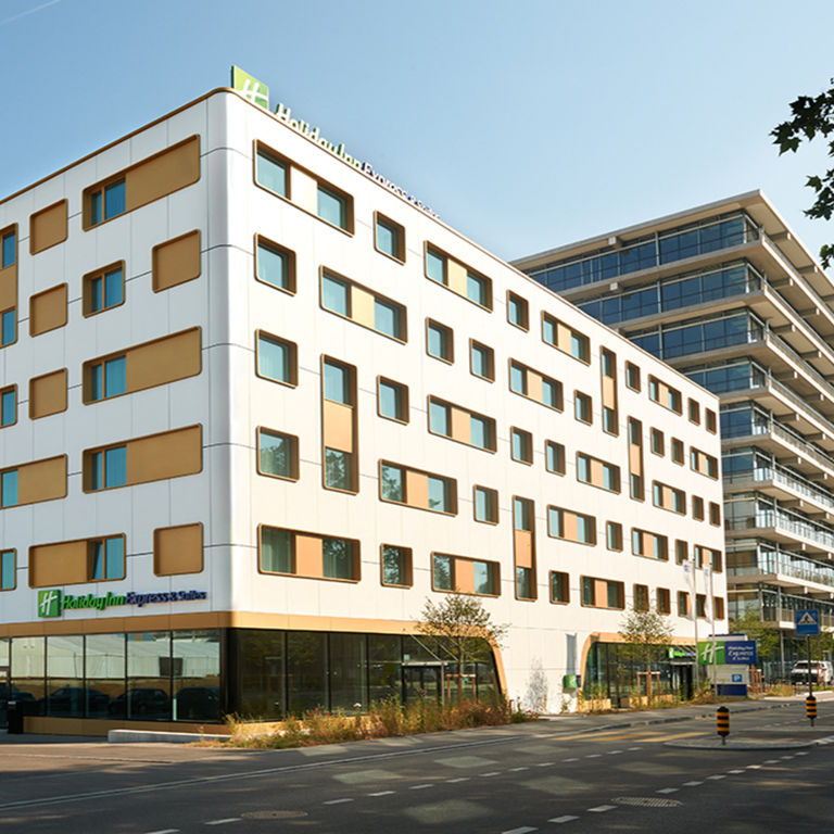 Holiday Inn Express & Suites Allschwil