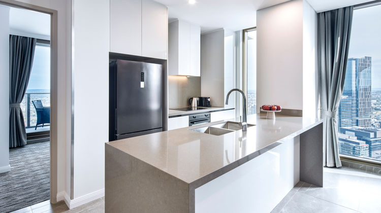 Meriton Suites George St Suite