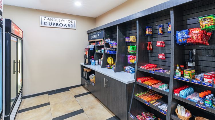 Candlewood Suites Restaurant