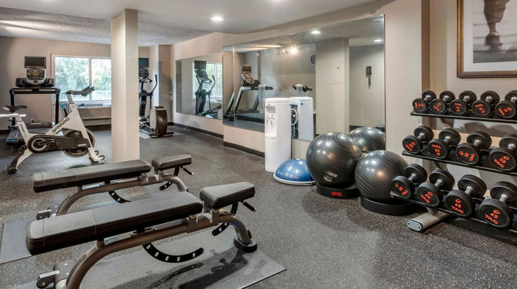 Staybridge Suites Royale Parc Health Club