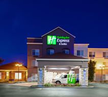 Holiday Inn Express & Stes Oakland Arpt Exterior