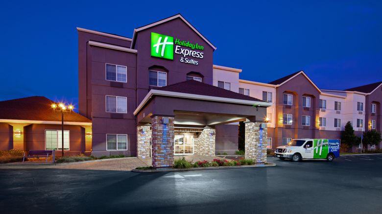 <b>Holiday Inn Express & Stes Oakland Arpt Exterior</b>. Images powered by <a href="https://www.leonardoworldwide.com/" title="Leonardo Worldwide" target="_blank">Leonardo</a>.