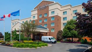 Fairfield Inn & Suites Buffalo Airport
