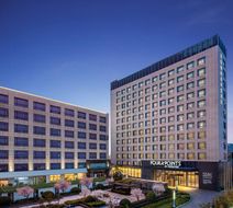 Four Points Sheraton Shanghai, Kangqiao Exterior