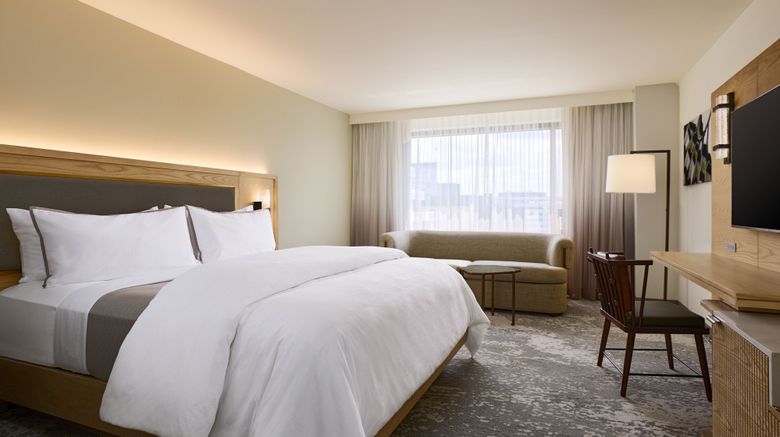 <b>The Westin Los Angeles Airport Room</b>. Images powered by <a href="https://www.leonardoworldwide.com/" title="Leonardo Worldwide" target="_blank">Leonardo</a>.