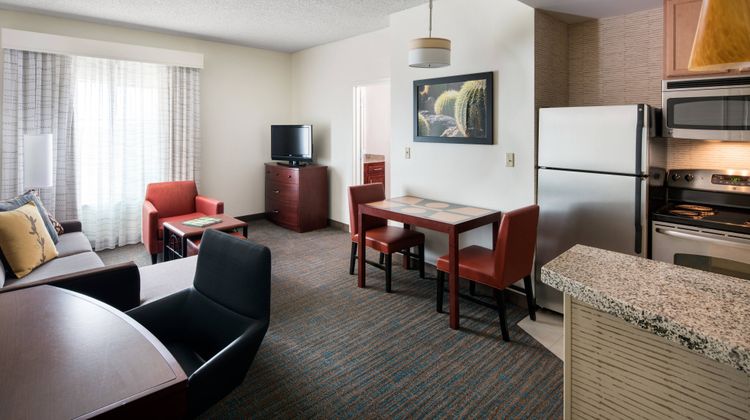 Residence Inn Phoenix Desert View-Mayo Room