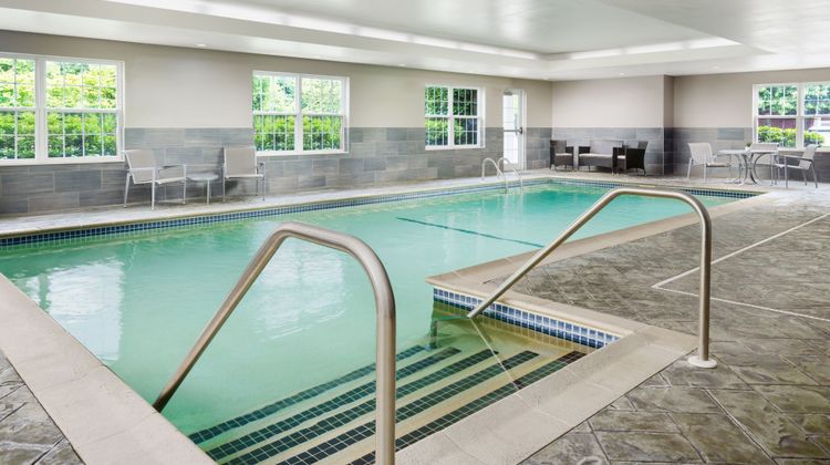 Residence Inn Boston Franklin Pool