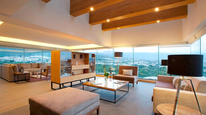 <b>Marriott Tuxtla Gutierrez Hotel Suite</b>. Images powered by <a href="https://www.leonardoworldwide.com/" title="Leonardo Worldwide" target="_blank">Leonardo</a>.