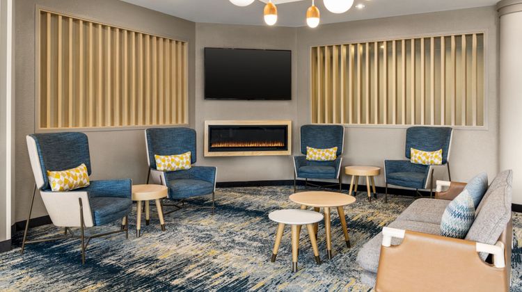 Towneplace Suites Mechanicsburg Lobby