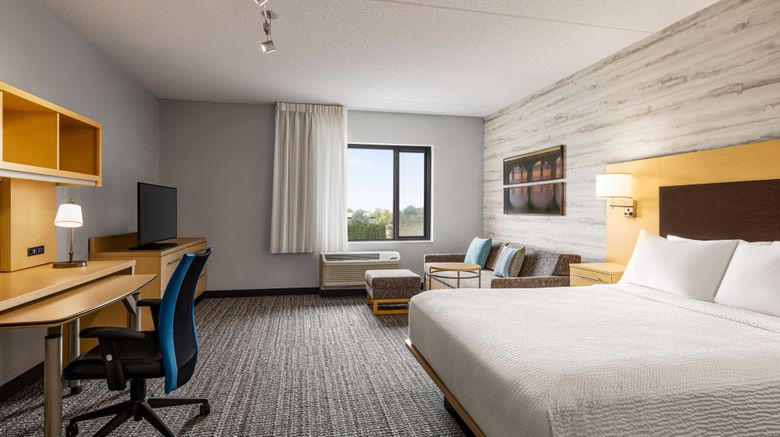 <b>Towneplace Suites Mechanicsburg Suite</b>. Images powered by <a href="https://www.leonardoworldwide.com/" title="Leonardo Worldwide" target="_blank">Leonardo</a>.