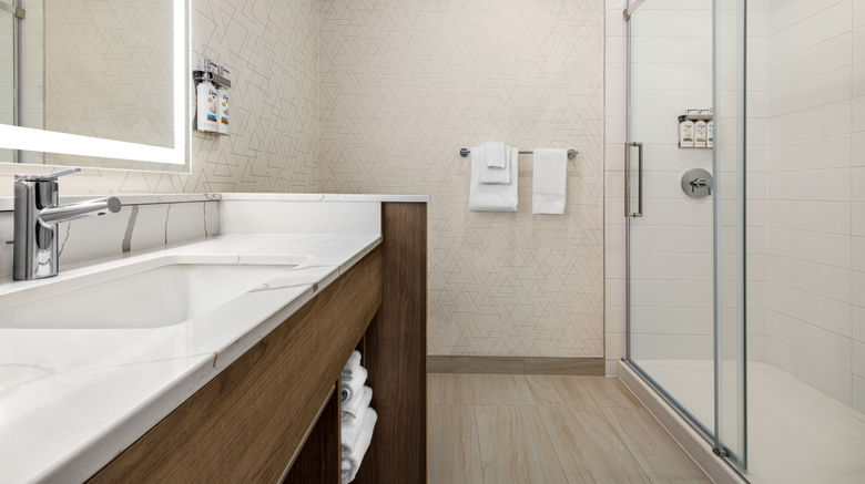 <b>Holiday Inn Express Strathroy Room</b>. Images powered by <a href="https://www.leonardoworldwide.com/" title="Leonardo Worldwide" target="_blank">Leonardo</a>.