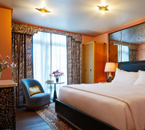 The Fifth Avenue Hotel Exterior