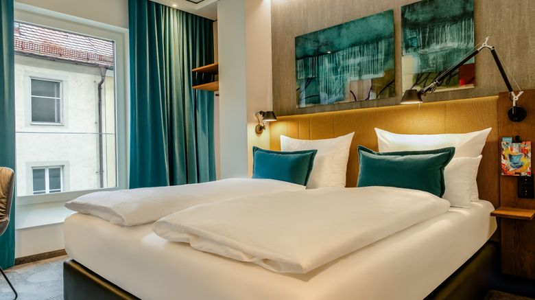 <b>Motel One Wurzburg Room</b>. Images powered by <a href="https://www.leonardoworldwide.com/" title="Leonardo Worldwide" target="_blank">Leonardo</a>.