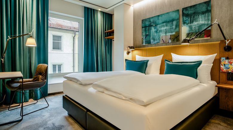 <b>Motel One Wurzburg Room</b>. Images powered by <a href="https://www.leonardoworldwide.com/" title="Leonardo Worldwide" target="_blank">Leonardo</a>.