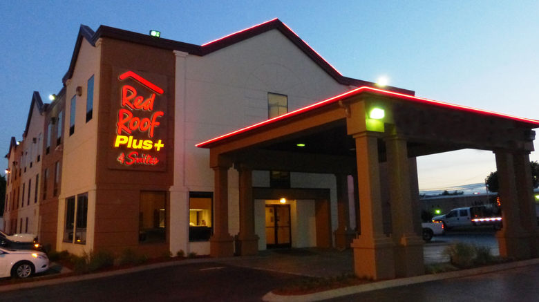 <b>Red Roof PLUS & Suites Chattanooga Exterior</b>. Images powered by <a href="https://www.leonardoworldwide.com/" title="Leonardo Worldwide" target="_blank">Leonardo</a>.