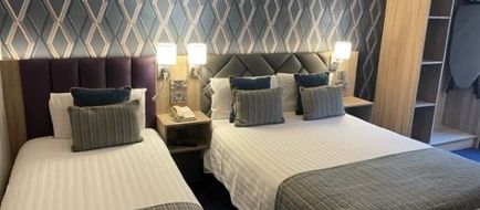 Rochestown Lodge Hotel Room