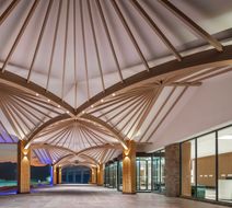 Holiday Inn Exp Wawu Mountain Exterior