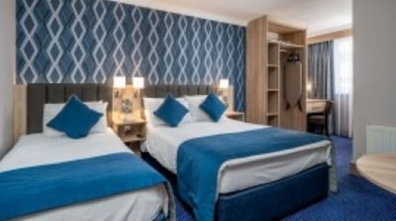 <b>Rochestown Lodge Hotel Room</b>. Images powered by <a href="https://www.leonardoworldwide.com/" title="Leonardo Worldwide" target="_blank">Leonardo</a>.