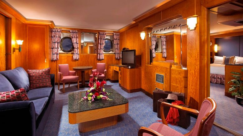 <b>The Queen Mary Suite</b>. Images powered by <a href="https://www.leonardoworldwide.com/" title="Leonardo Worldwide" target="_blank">Leonardo</a>.