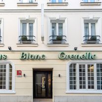 Lilas Blanc Hotel