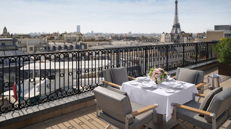 <b>The Peninsula Paris Exterior</b>. Images powered by <a href=https://www.travelagewest.com/Hotels/Paris/