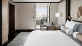 <b>The Peninsula Paris Suite</b>. Images powered by <a href="https://www.leonardoworldwide.com/" title="Leonardo Worldwide" target="_blank">Leonardo</a>.