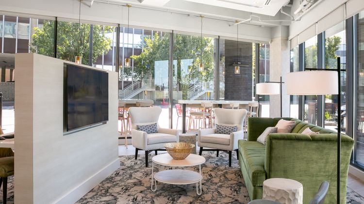 TownePlace Suites Downtown/Capitol Dist Lobby