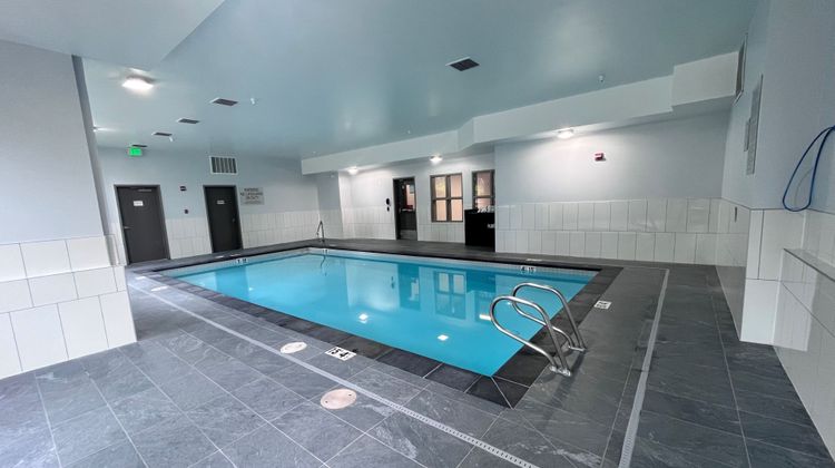 Holiday Inn Express Federal Way Pool