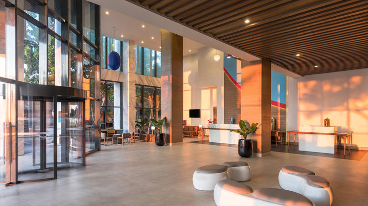 Citadines Bayfront Nha Trang Lobby