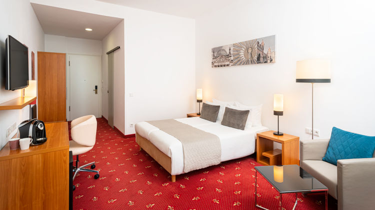 Leonardo Hotel Berlin KU'DAMM Room