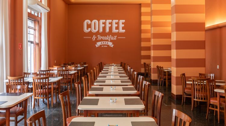 DELPLAZA Excelsior Sao Paulo - By Monreale Restaurant