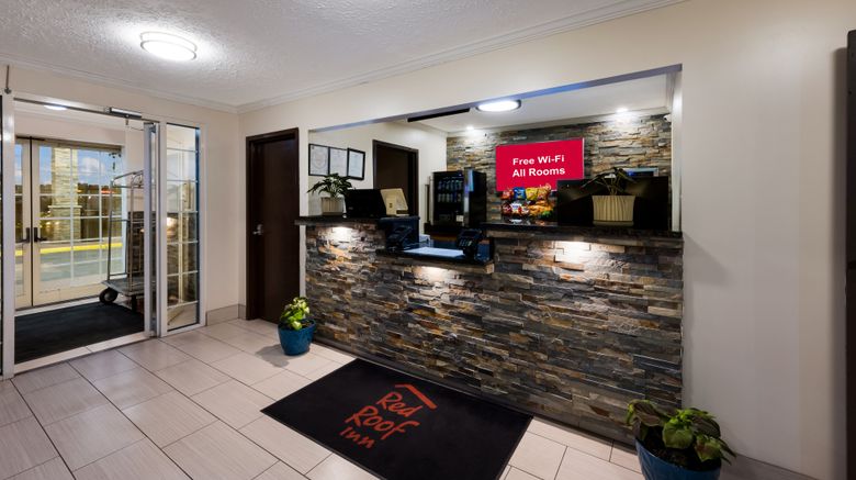 <b>Red Roof Inn Dahlgren - Naval Base Lobby</b>. Images powered by <a href="https://www.leonardoworldwide.com/" title="Leonardo Worldwide" target="_blank">Leonardo</a>.